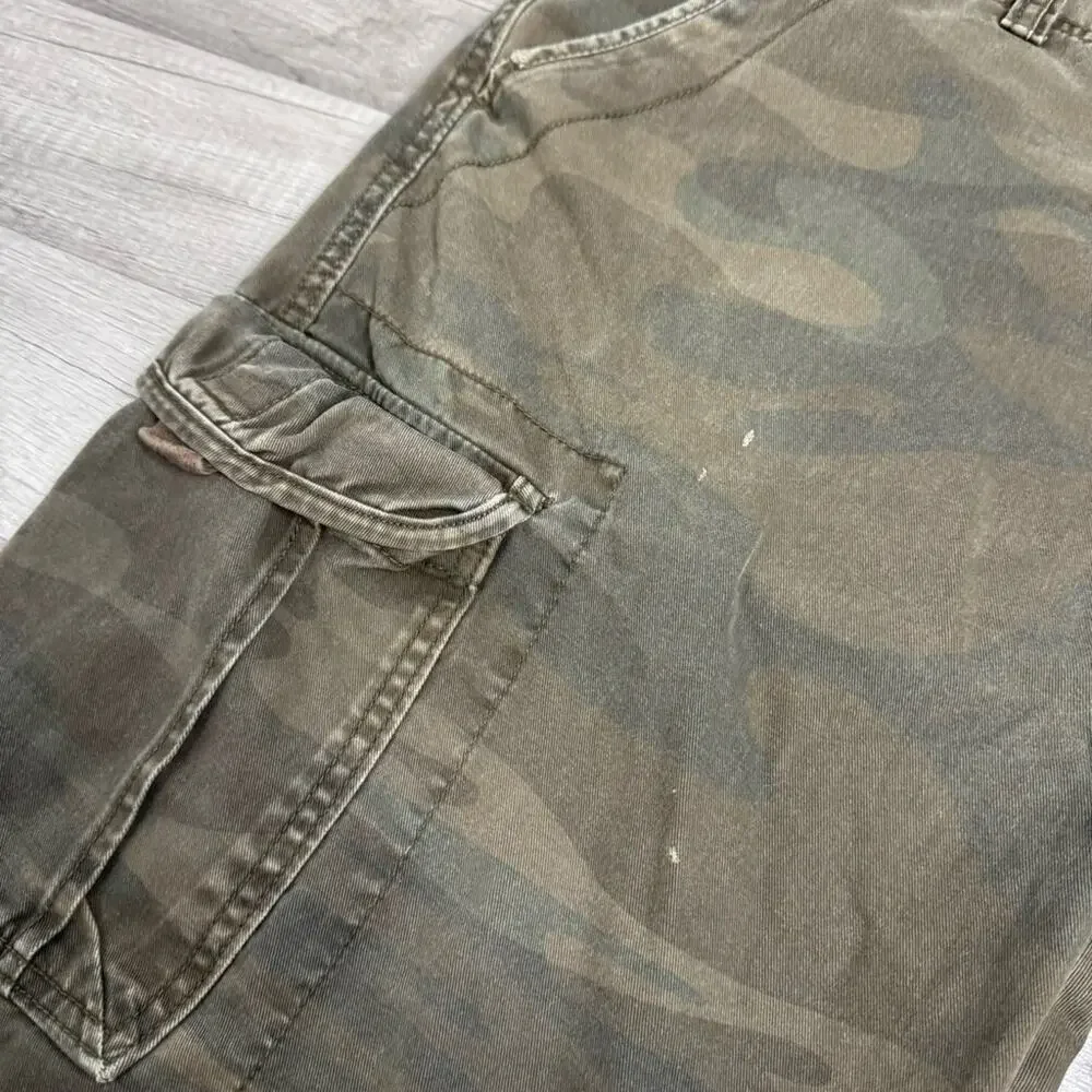 Unionbay Camo Cargo Shorts Men’s Size 38 Utility Streetwear